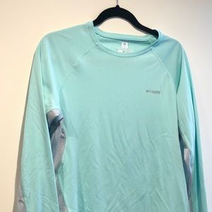 Columbia long sleeve active shirt
